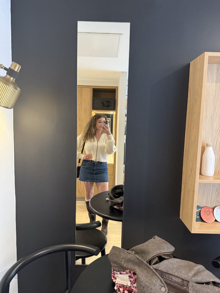 The rooms at 4 star Edinburgh Hotel Wilde Apart Hotels 